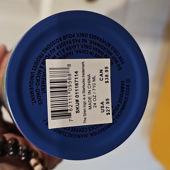 Starbucks Farm Rio Summer 2025 Red Blue Banana Cup Tumbler Venti 24 oz NWT - Picture 6 of 6